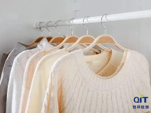 國(guó)內(nèi)銷(xiāo)售服裝維護(hù)方法應(yīng)符合GB/T 8685-2008規(guī)定要求，其標(biāo)識(shí)制作時(shí)對(duì)于維護(hù)方法應(yīng)注意哪些地方？